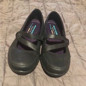 Sketchers womens shoes size 8